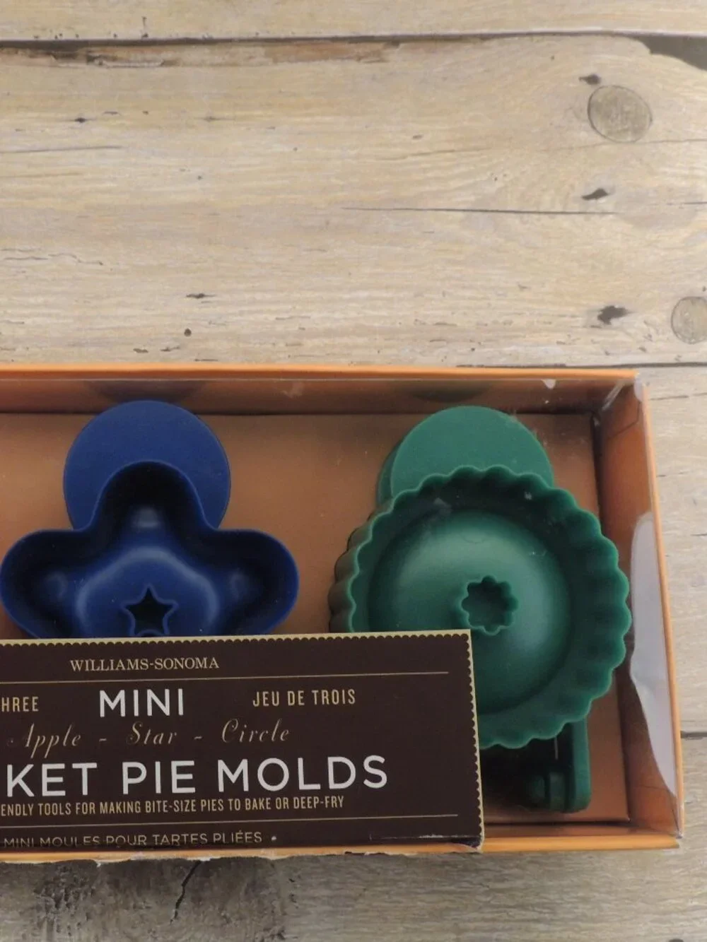 2011 Edition Williams-Sonoma Mini Pocket Pie Molds Set of 3